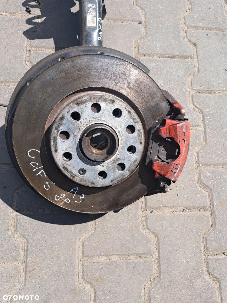 Volkswagen Golf VI zwrotnica  prawa Mc-pherson kopyto noga Audi A3 8P Passat B8 Octavia II - 2