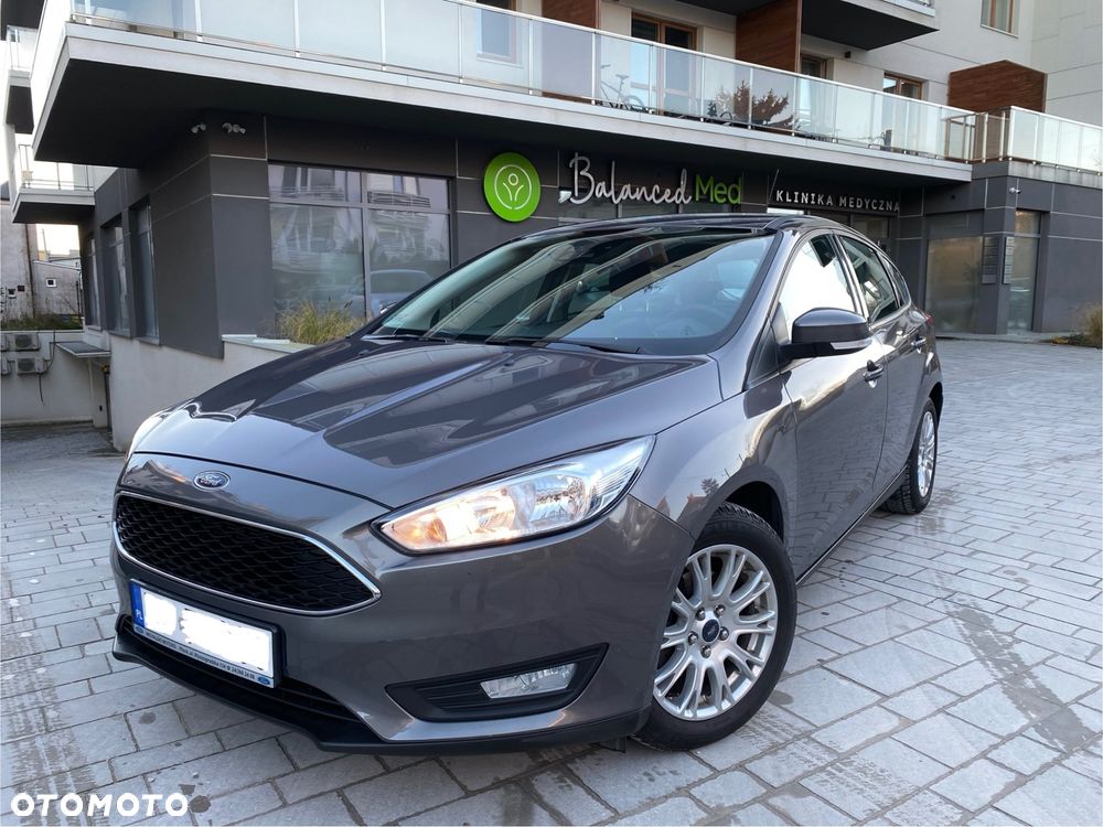 Ford Focus 1.6 Trend - 19
