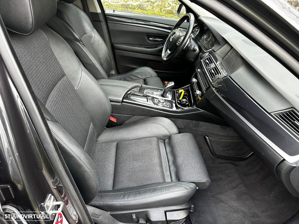 BMW 520 d Auto - 26