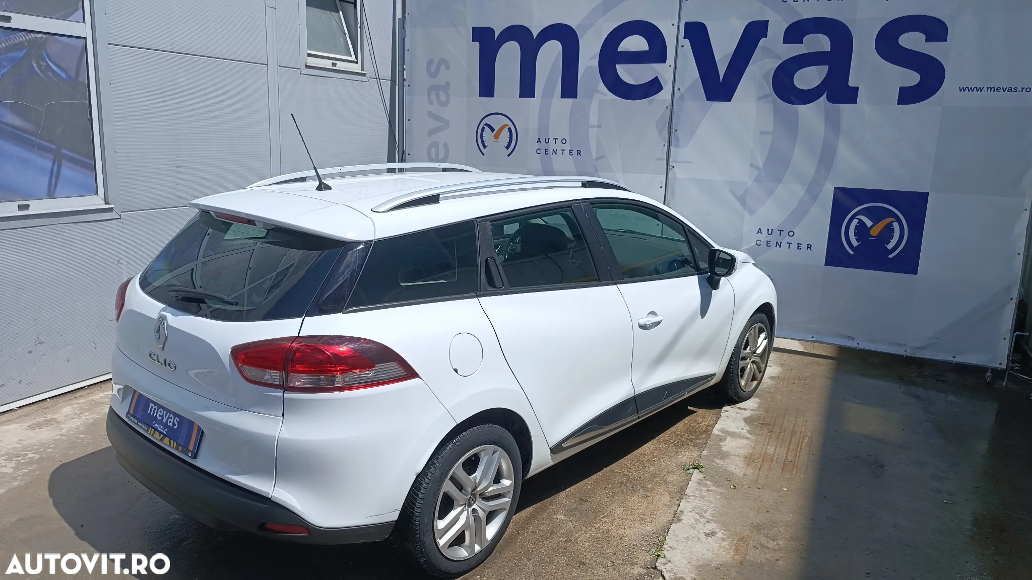 Renault Clio Estate Energy TCe Zen - 4
