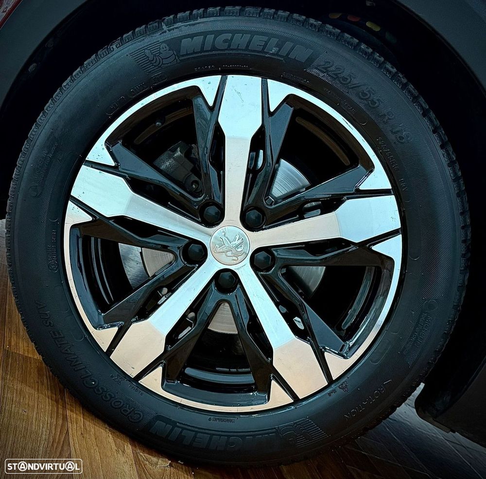 Peugeot 3008 1.2 PureTech GT Line Grip Control EAT6 - 8