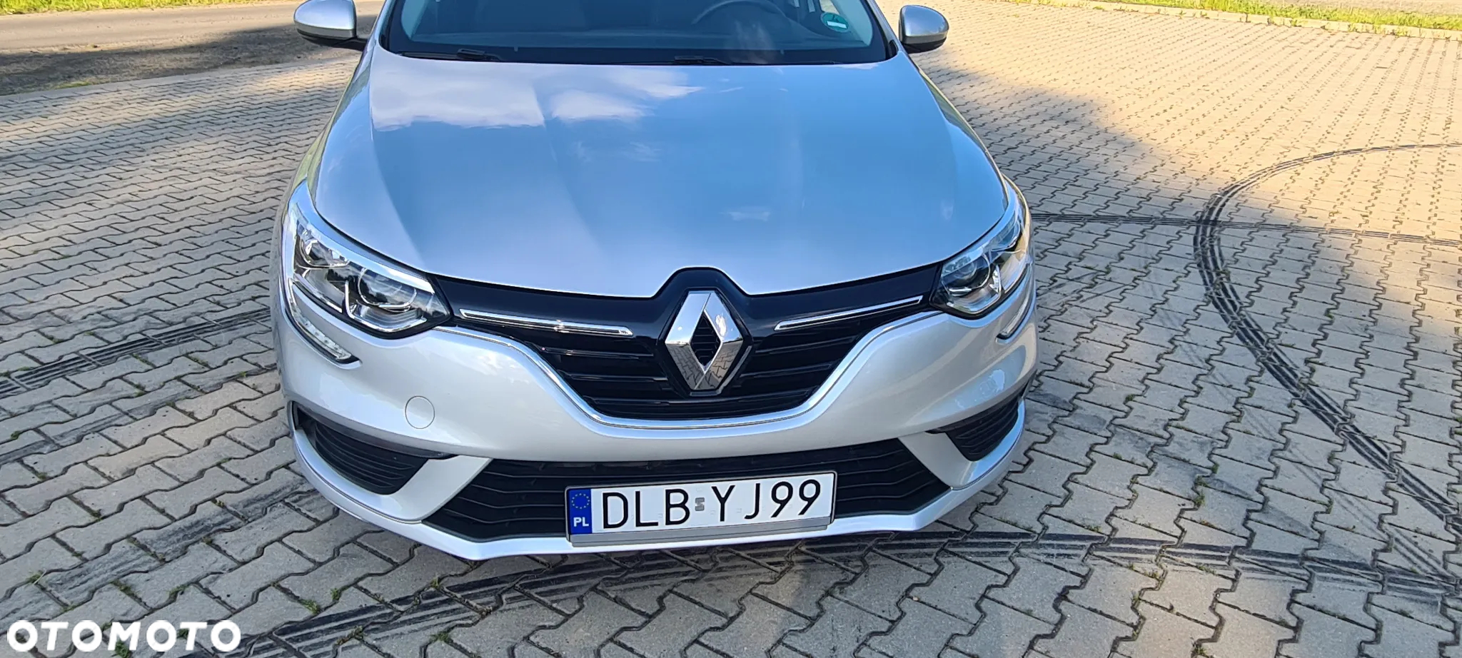 Renault Megane Grandtour ENERGY TCe 100 LIFE - 2