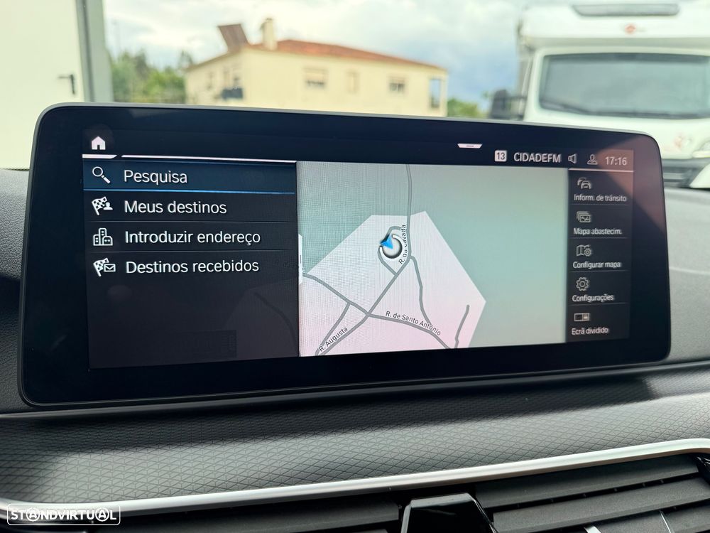 BMW 530 e Pack Desportivo M - 35