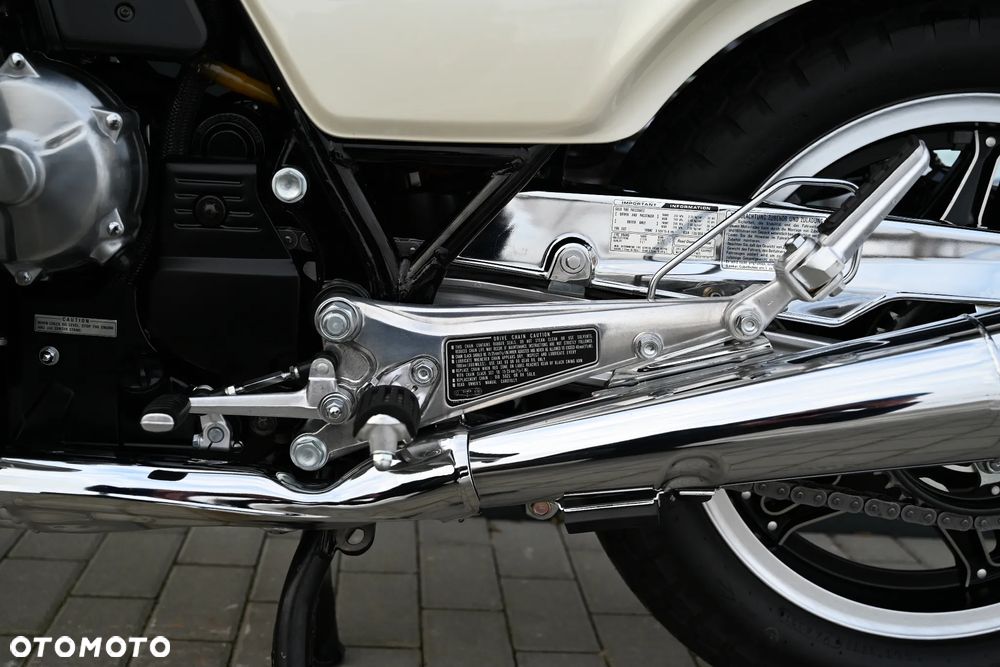 Honda CBX - 22