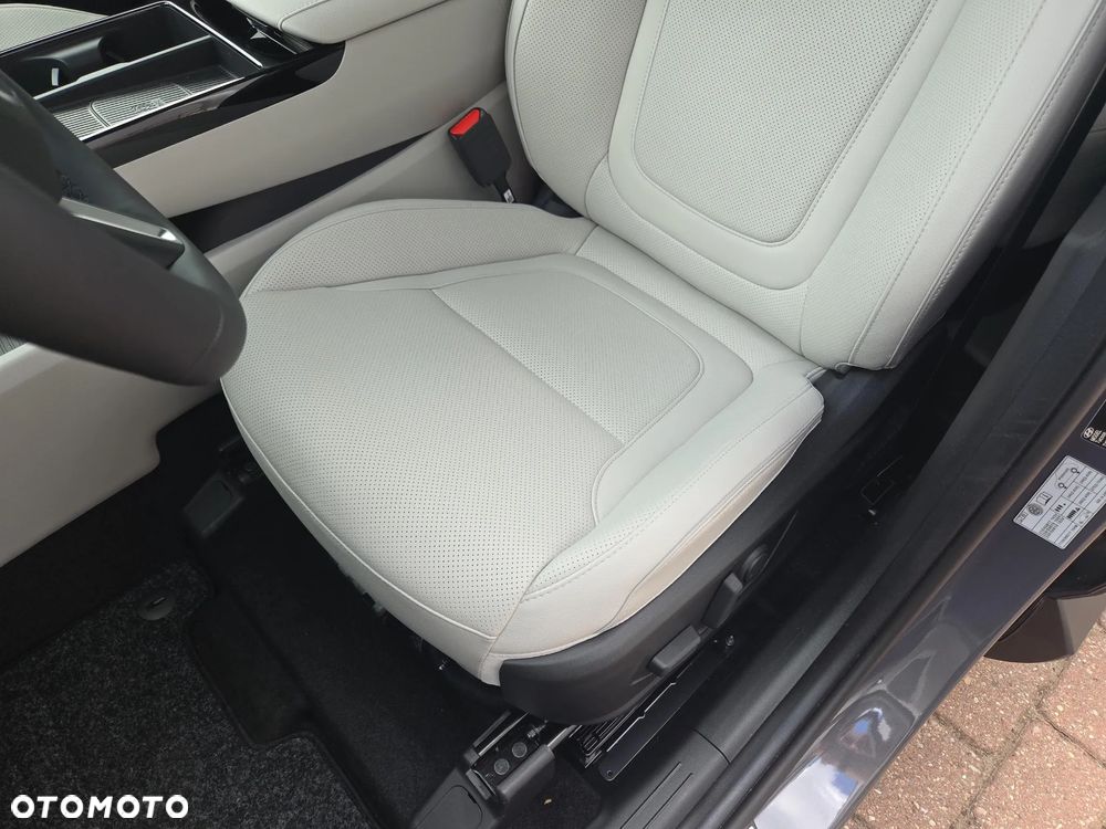 Hyundai Tucson 1.6 T-GDi HEV Platinum 2WD - 13