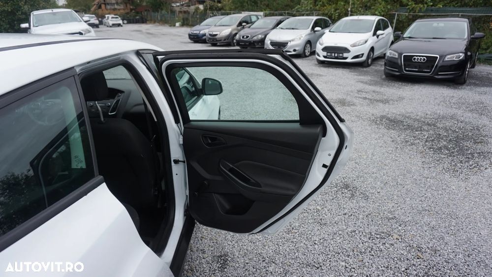 Ford Focus 1.0 EcoBoost Start Stop Trend - 12