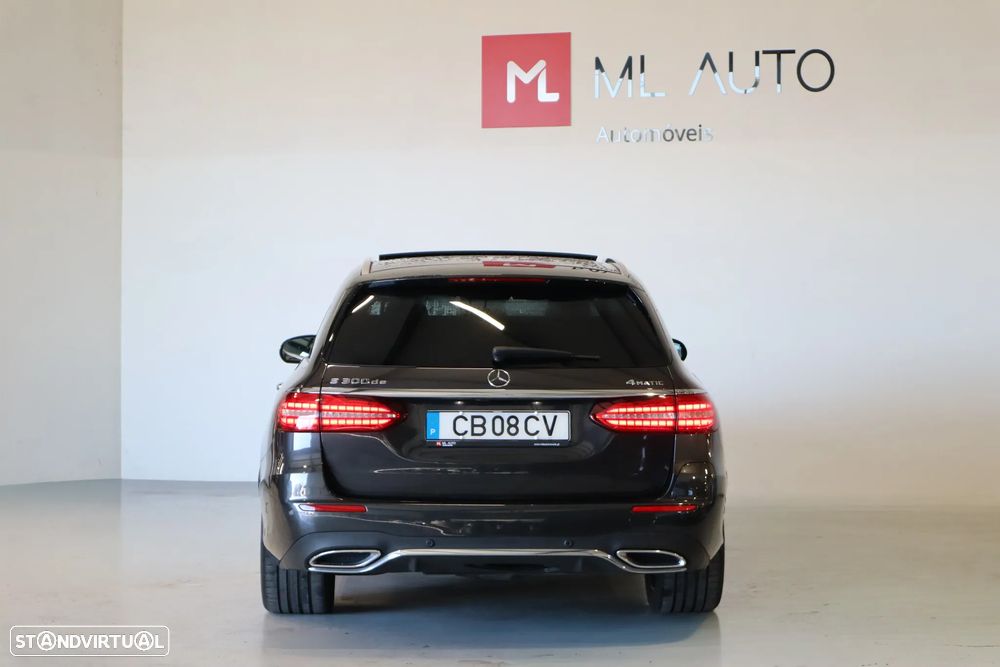 Mercedes-Benz E 300 de AMG Line 4Matic - 6