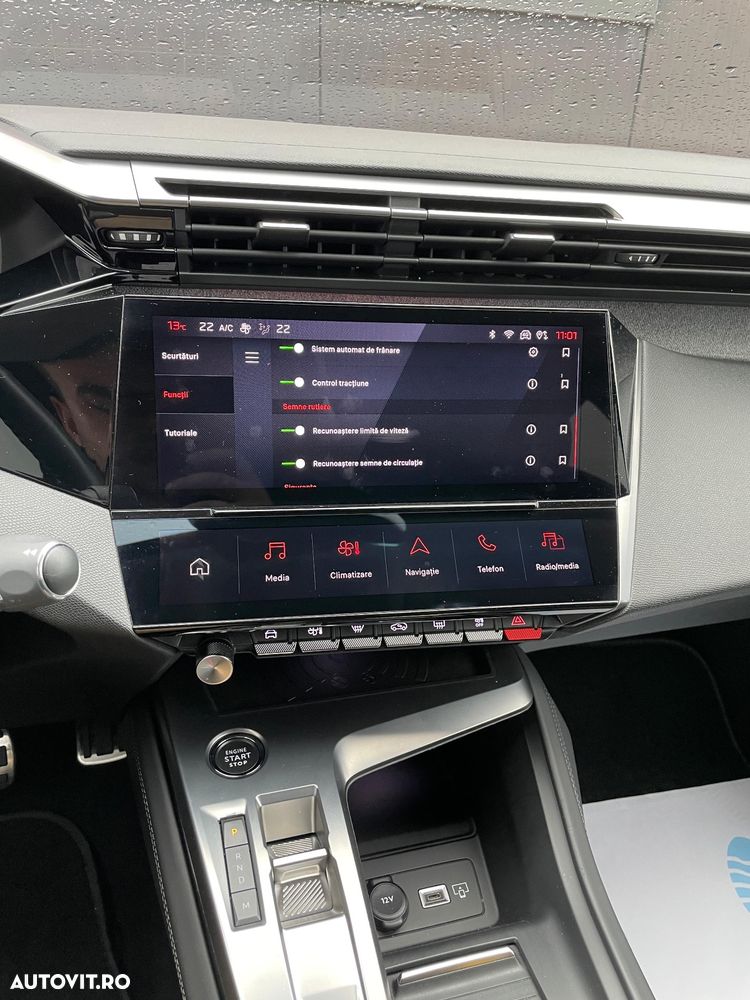 Peugeot 308 1.2L PureTech S&S EAT8 GT Pack - 31