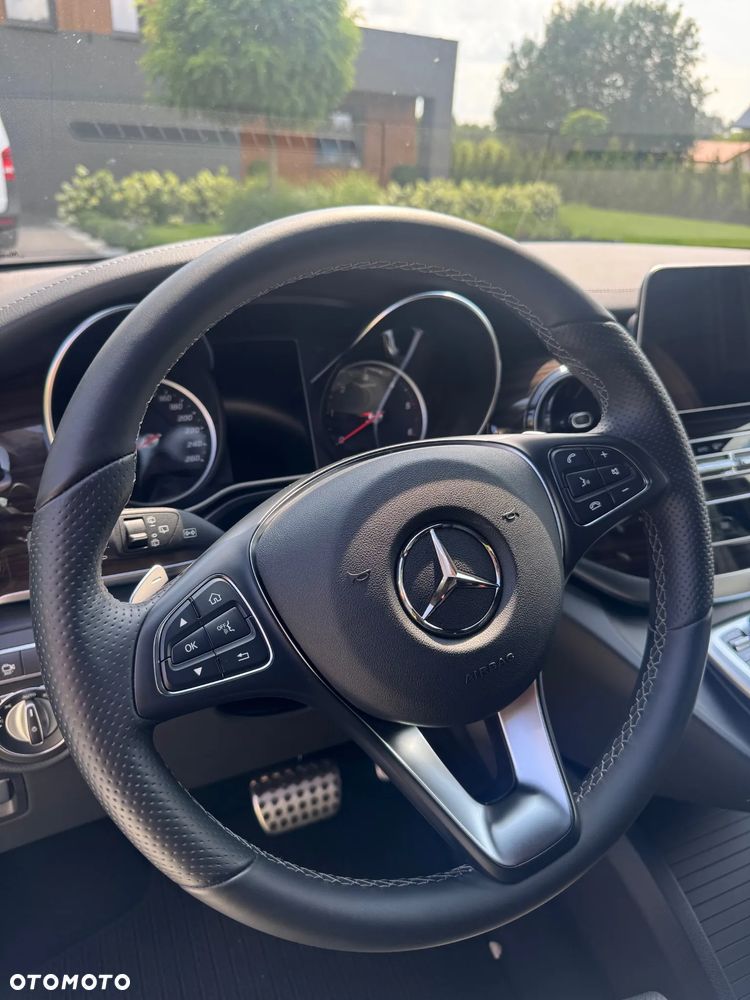 Mercedes-Benz Klasa V 300 d 4-Matic 9G-Tronic Exclusive (d³ugi) - 10
