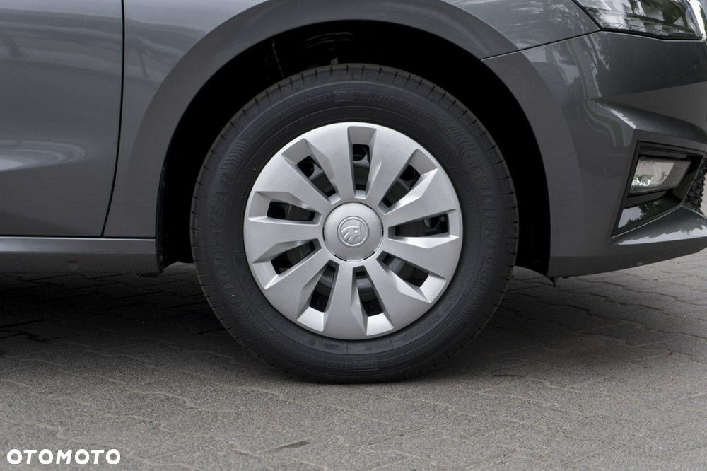 Skoda Fabia - 11