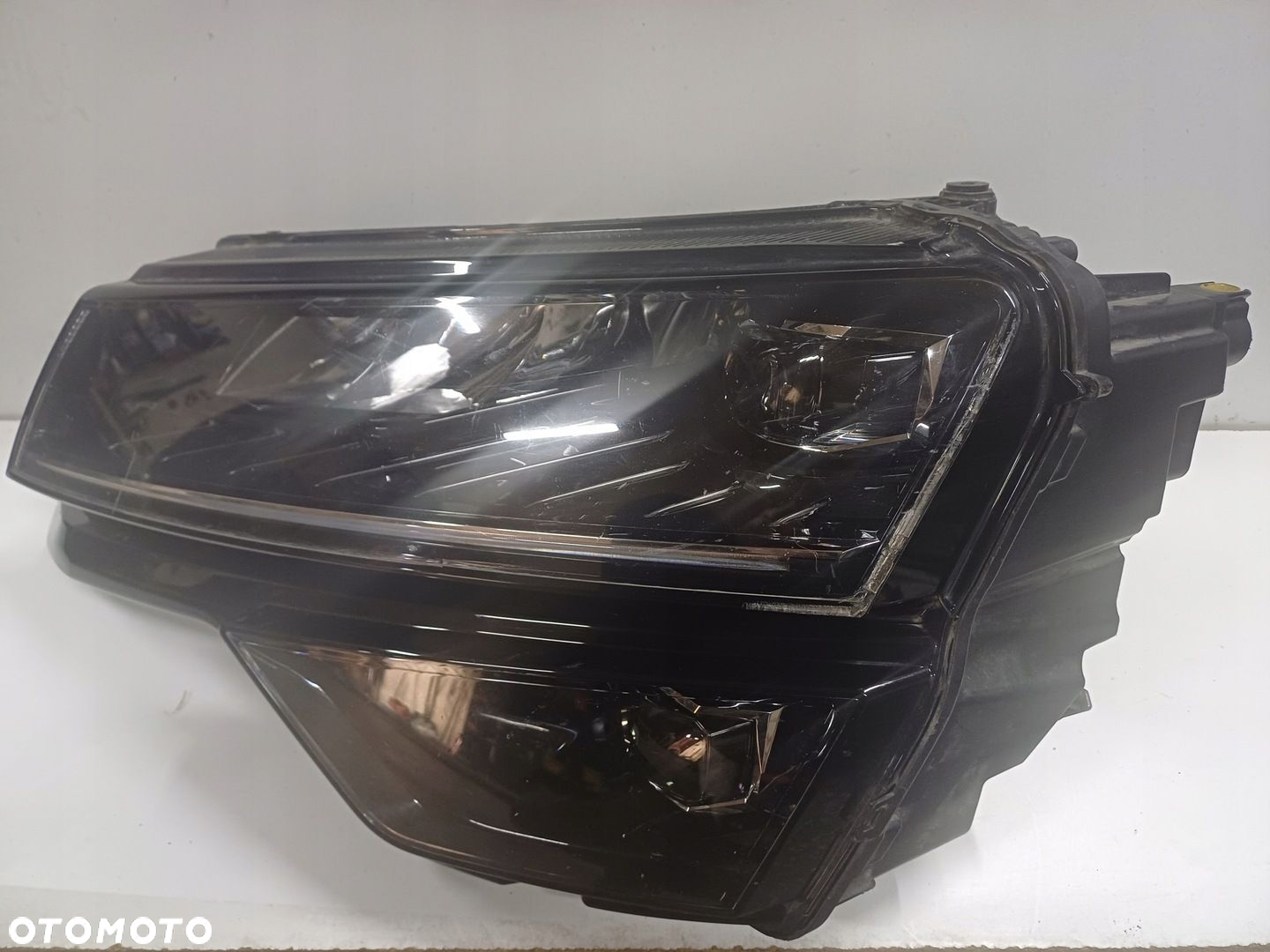 lampa lewy przod SKODA KAROQ 17- FULL LED EUROPA - 2