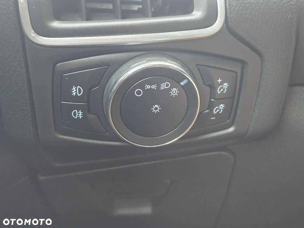 Ford Focus 2.0 EcoBoost ST mit Leder-Sport-Paket - 31