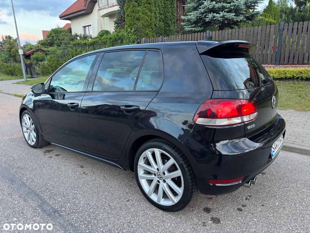 Volkswagen Golf 2.0 TDI DPF DSG GTD - 5