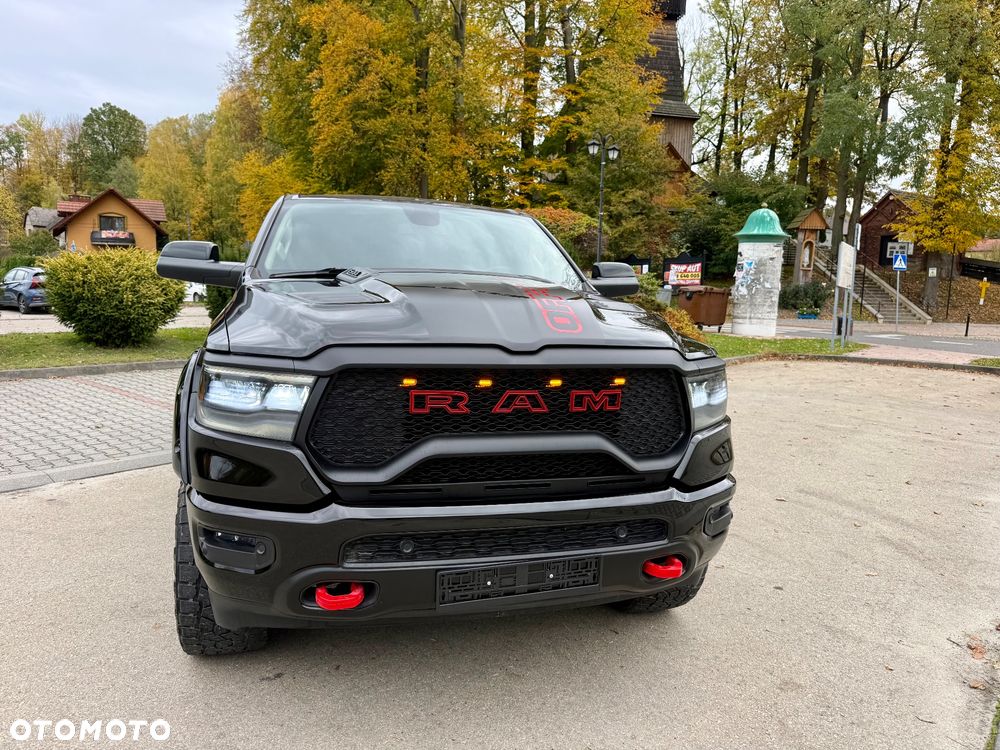 Dodge RAM 5.7 4x4 - 6