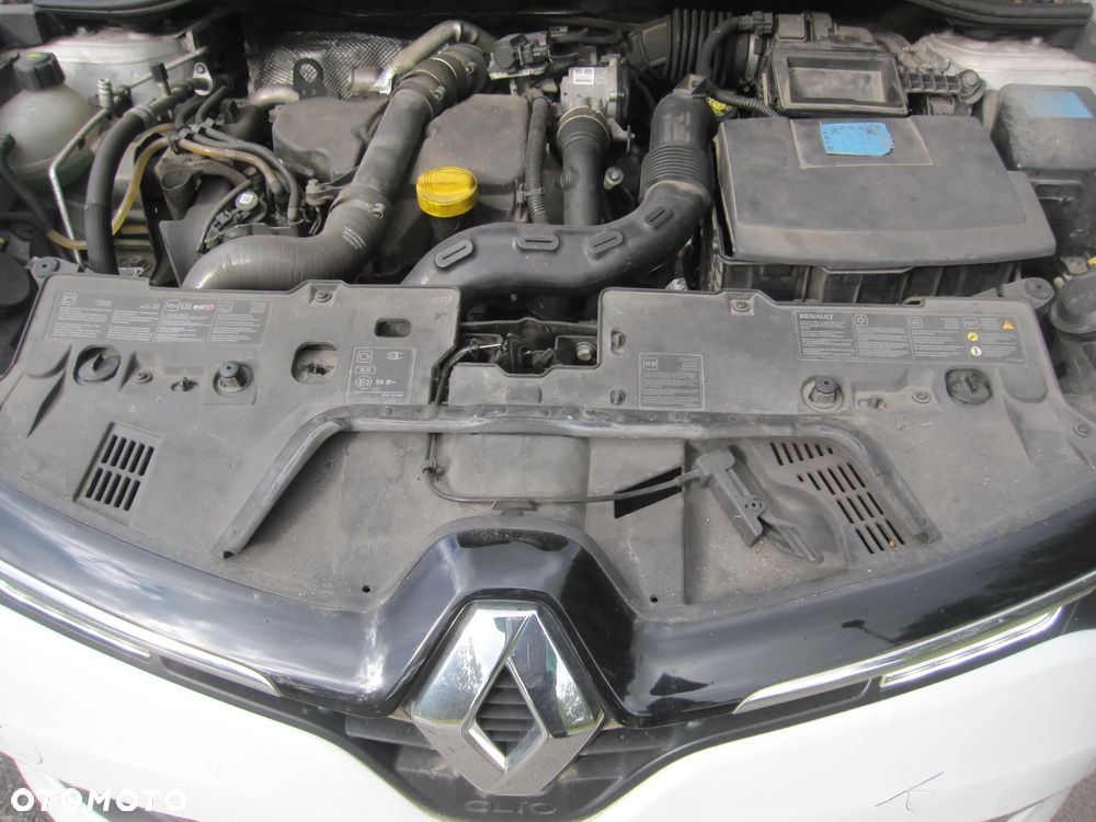 Renault Clio - 10