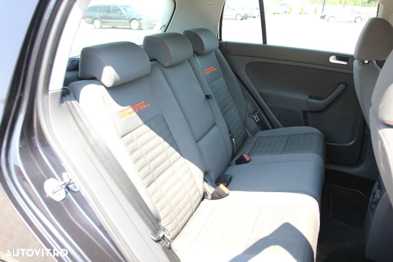 Volkswagen Golf Plus 1.9 TDI Comfortline - 5