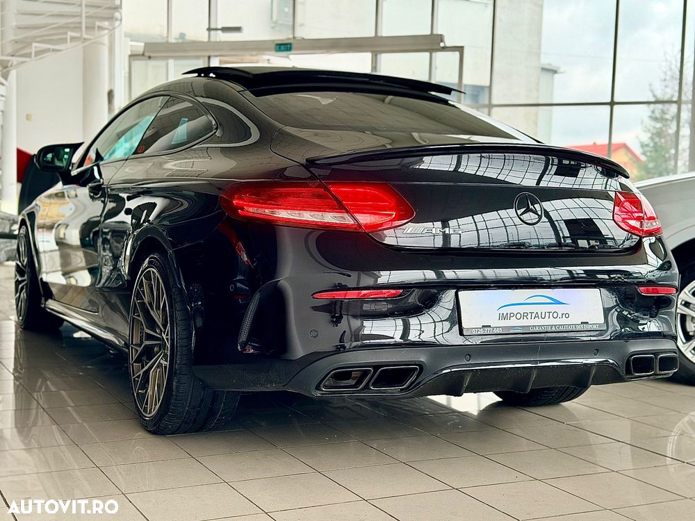 Mercedes-Benz C 180 9G-TRONIC AMG Line - 8