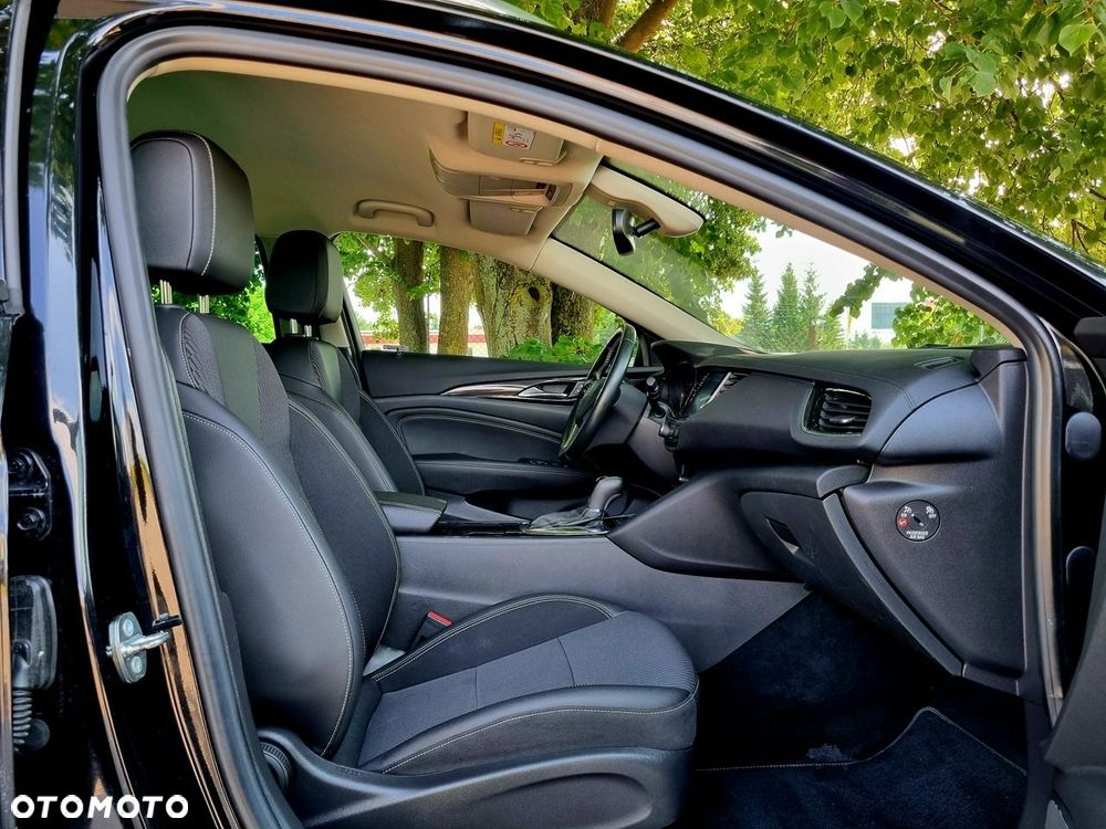 Opel Insignia 1.5 T Innovation S&S - 11