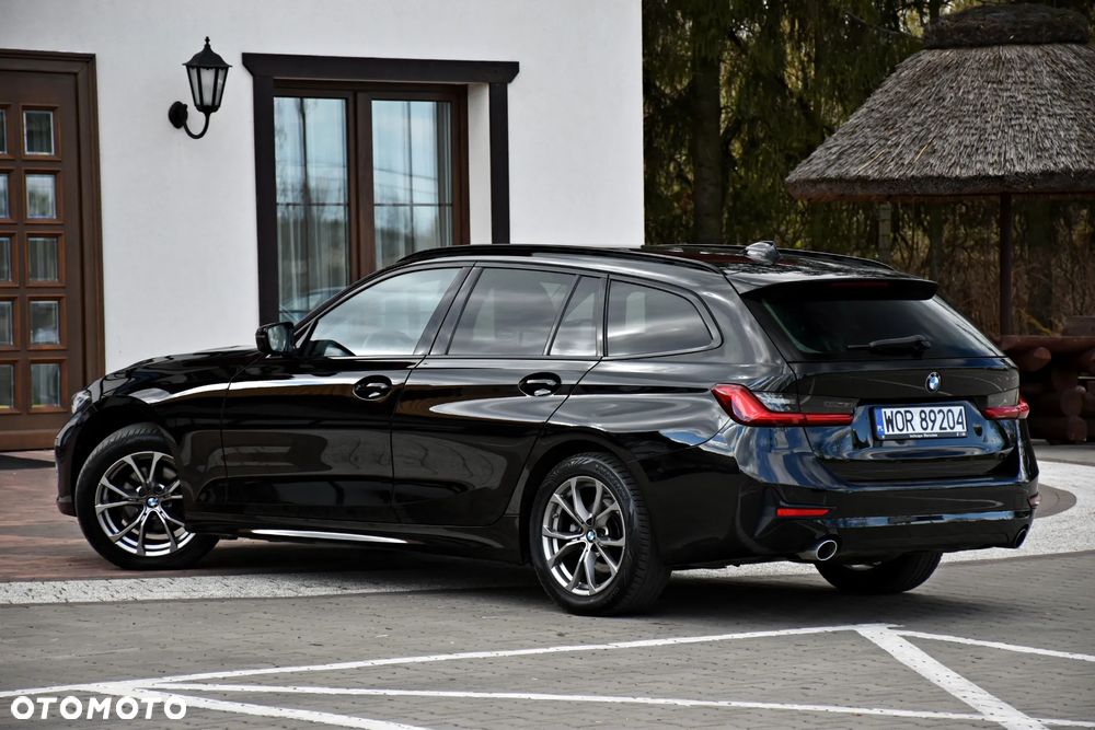 BMW Seria 3 320d Edition M Sport Shadow - 17
