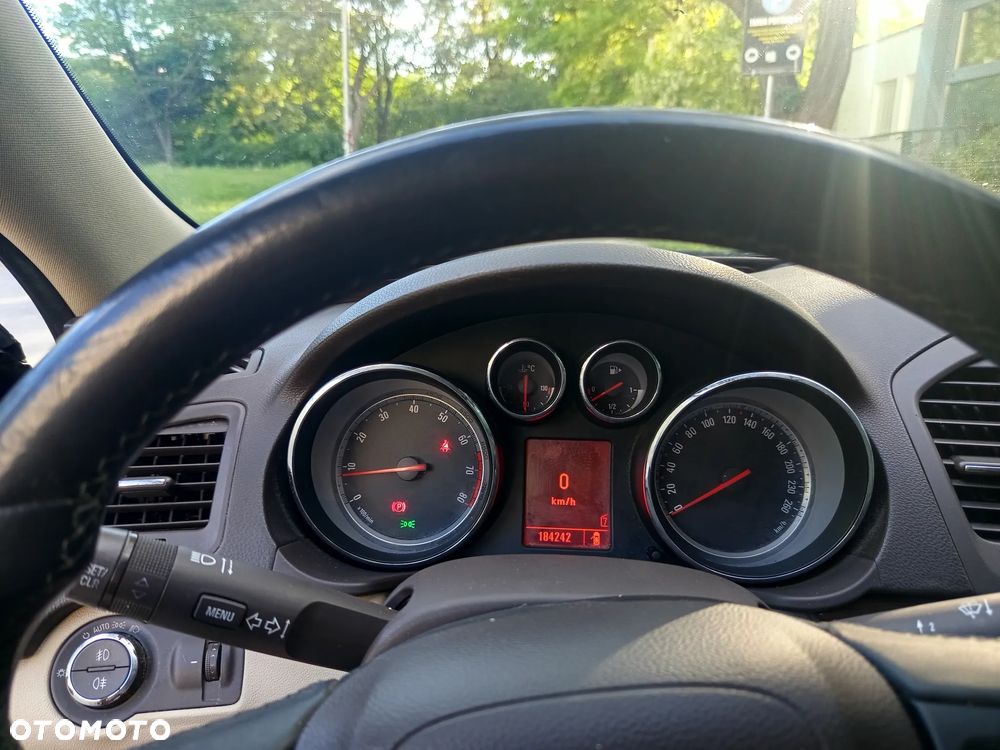 Opel Insignia 2.0 T Cosmo - 10