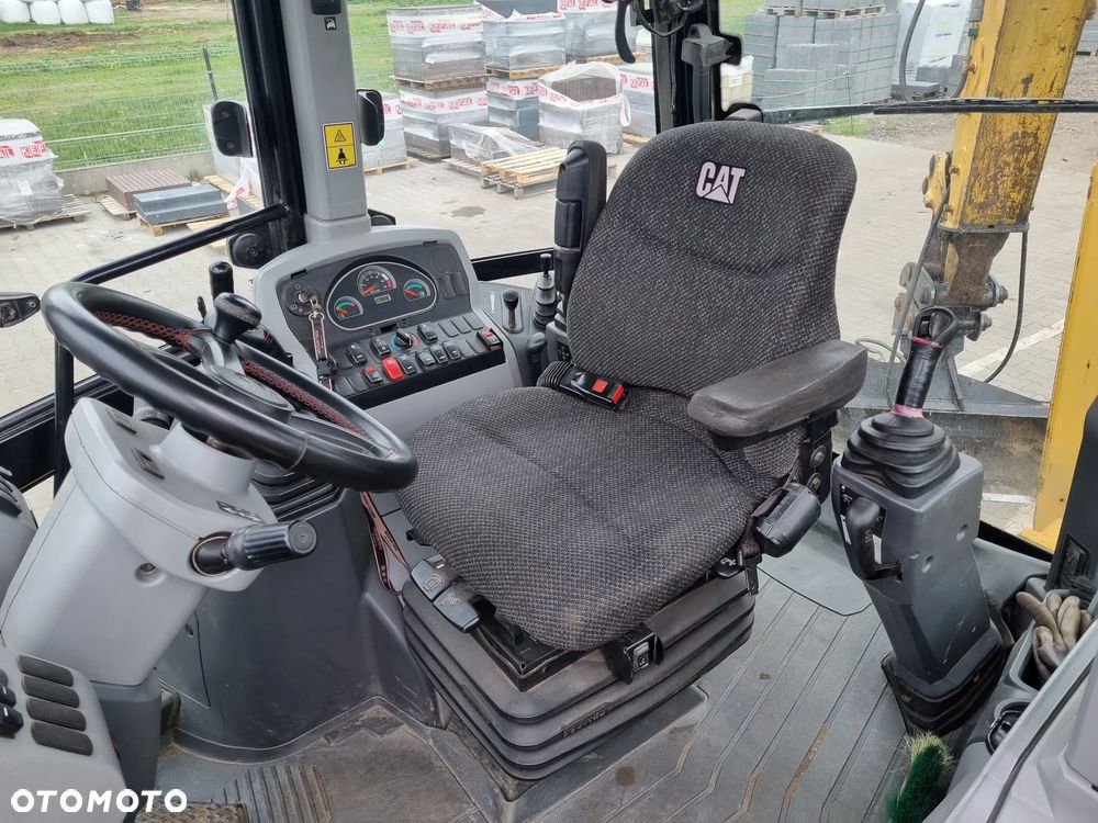 Caterpillar 444 F2 - 5