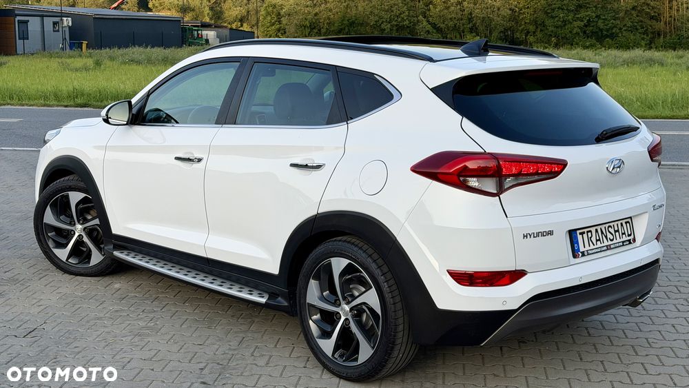 Hyundai Tucson 2.0 CRDi 4WD Passion - 11