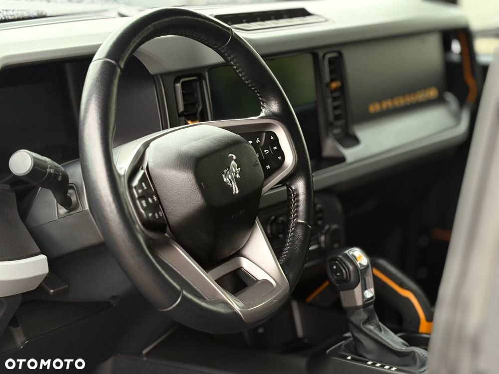 Ford Bronco - 23