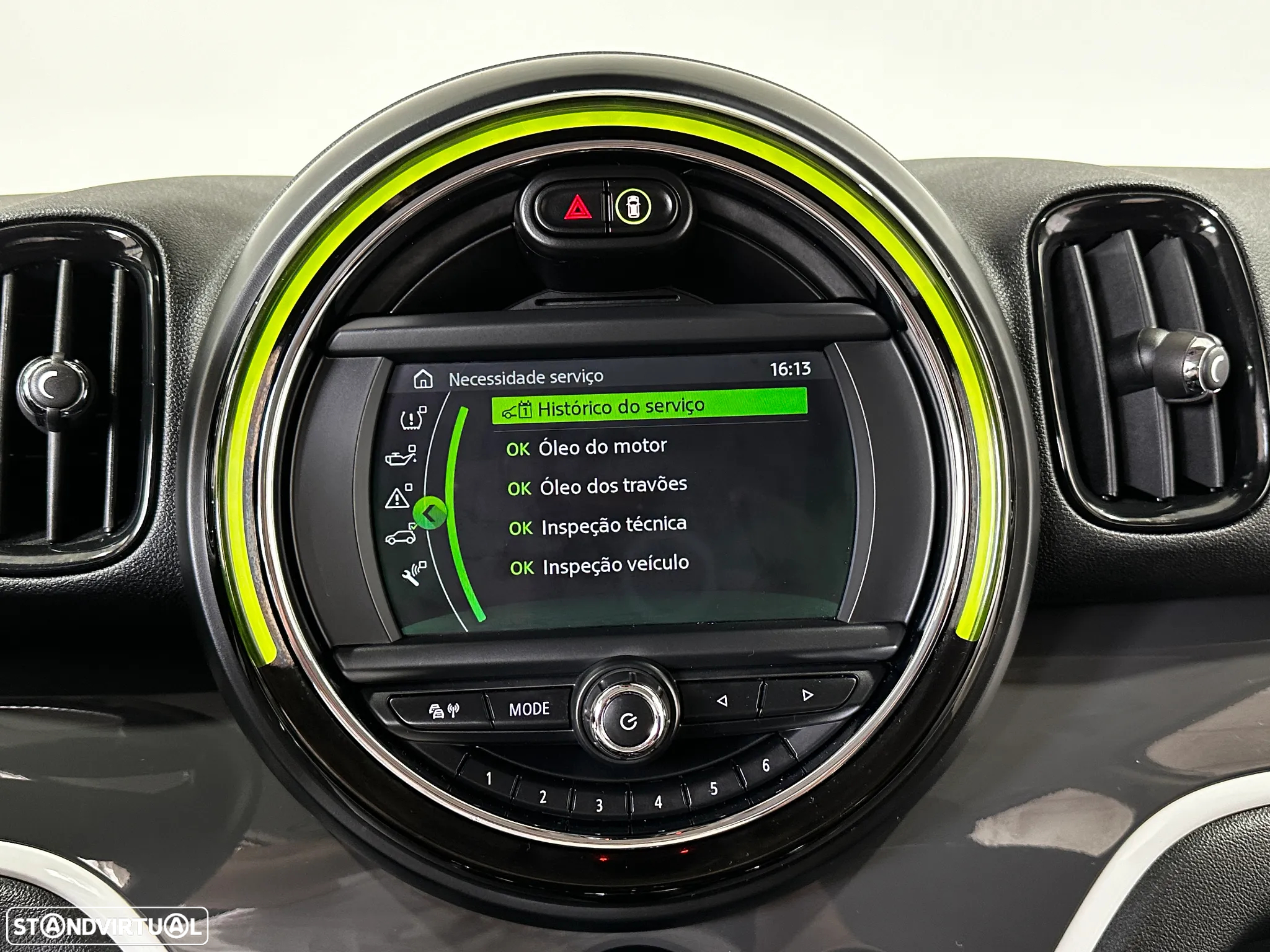 MINI Countryman Cooper SE ALL4 Auto - 31
