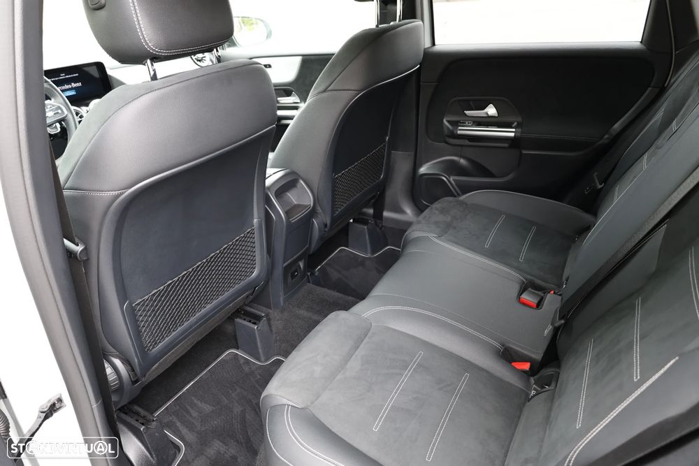 Mercedes-Benz B 250 e 8G-DCT AMG Line - 24