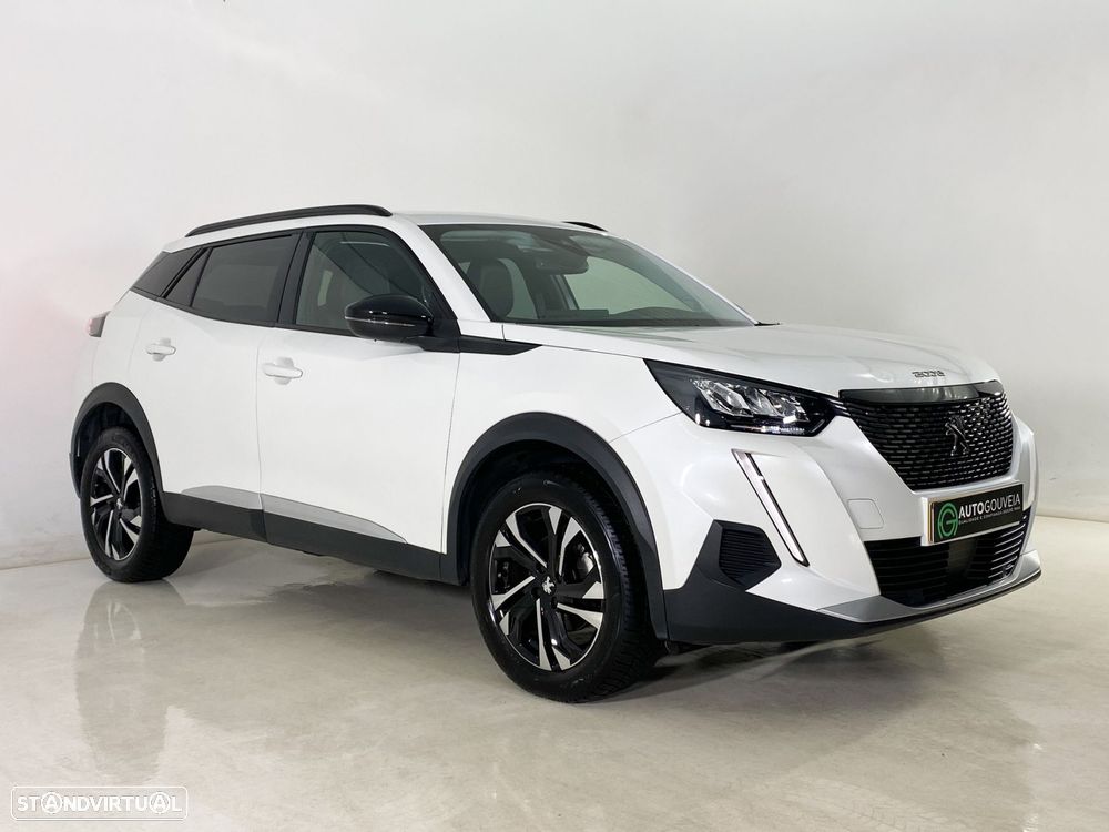 Peugeot 2008 1.2 PureTech Allure Pack EAT8 - 3