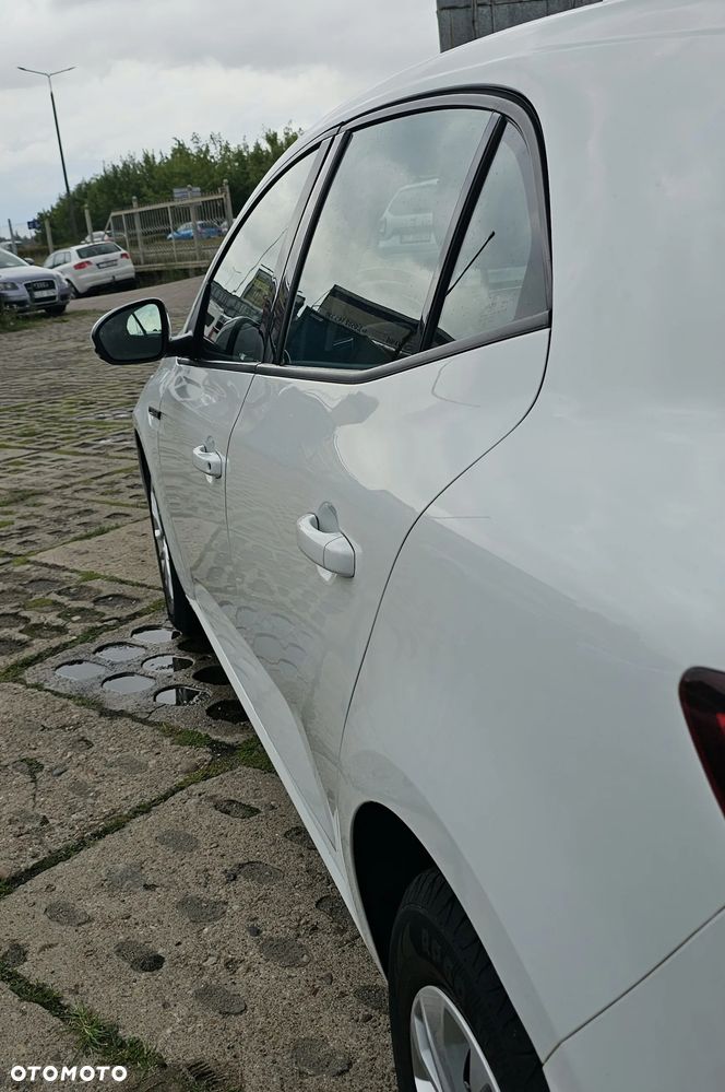 Renault Megane - 12