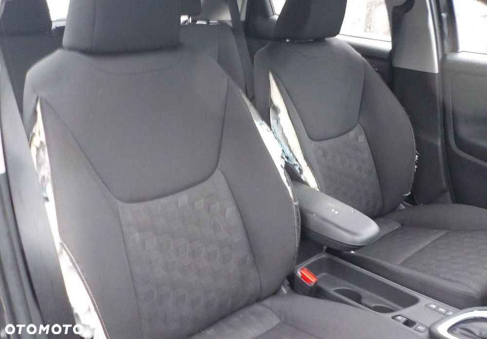 Toyota Yaris - 25