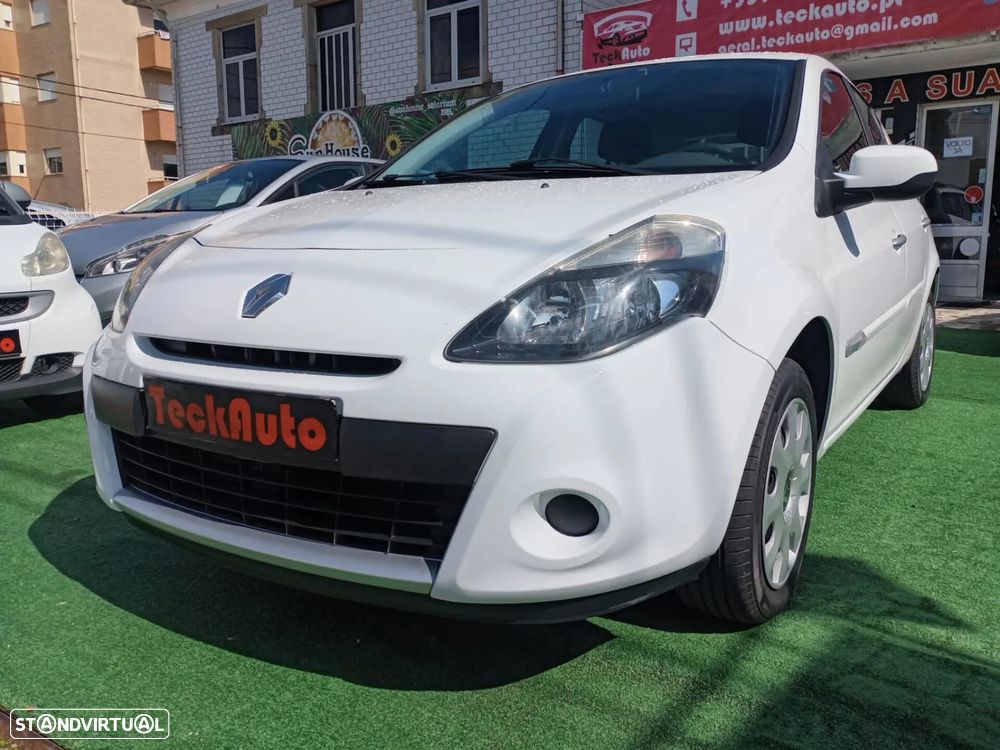 Renault Clio 1.5 dCi Dynamique S - 3