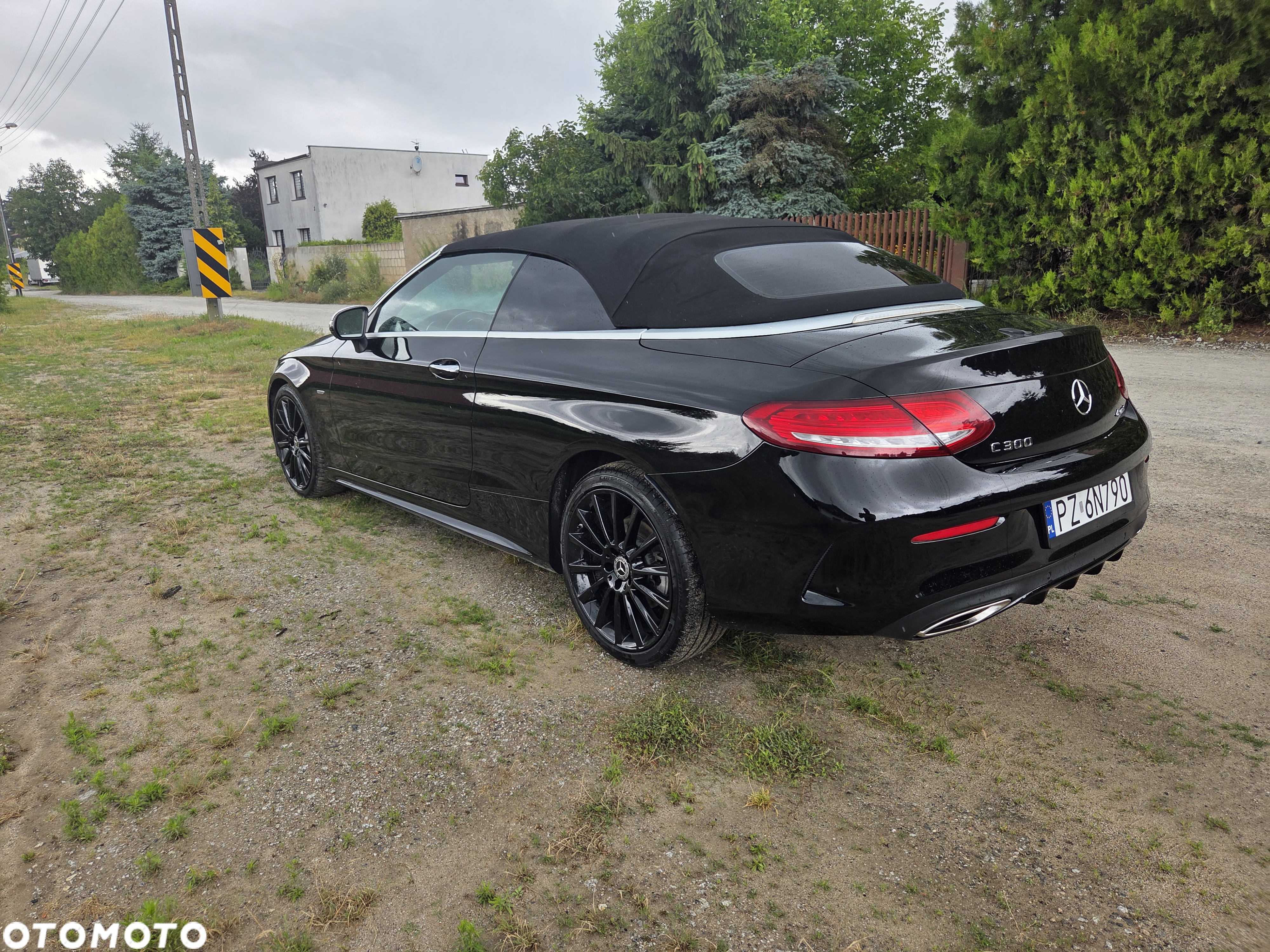 Mercedes-Benz Klasa C 300 Cabrio 9G-TRONIC Night Edition - 2