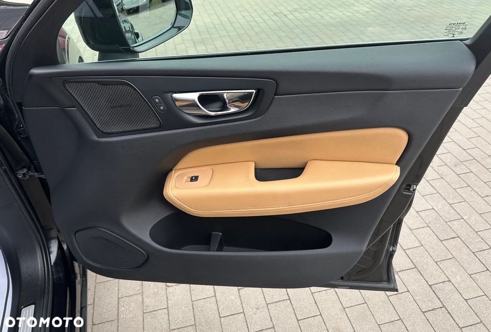 Volvo XC 60 D4 Inscription - 37