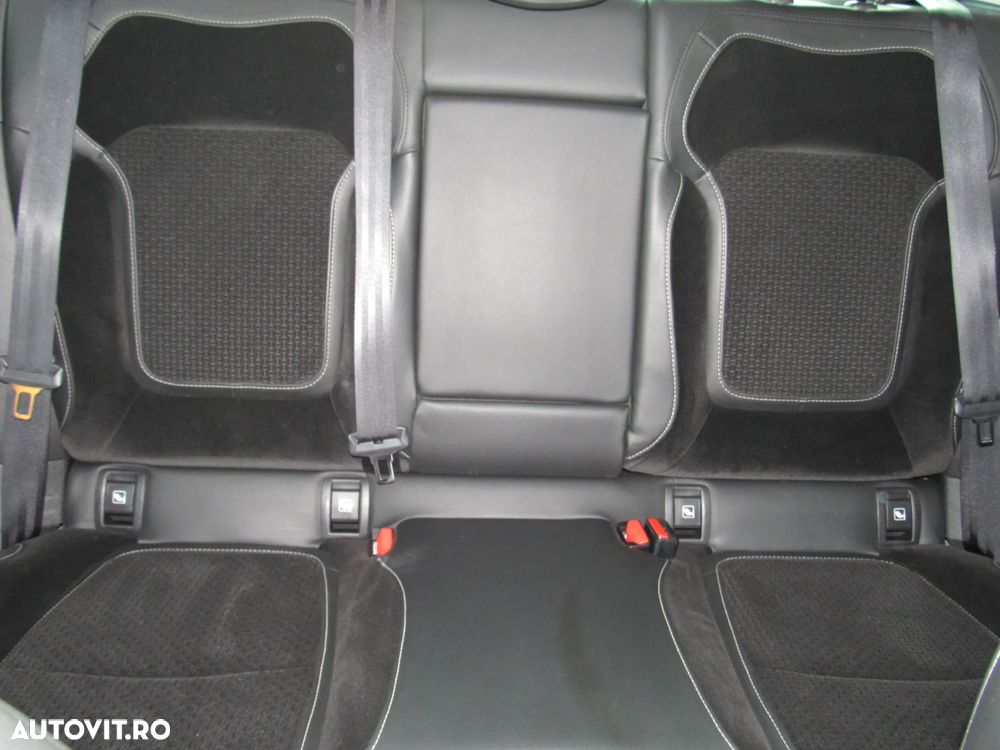 Renault Megane Energy dCi Intens - 13