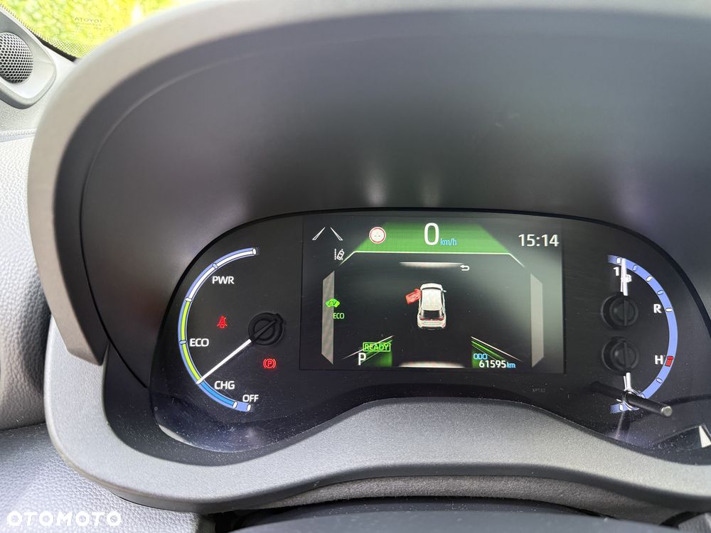 Toyota Yaris Cross Hybrid 1.5 Adventure - 31