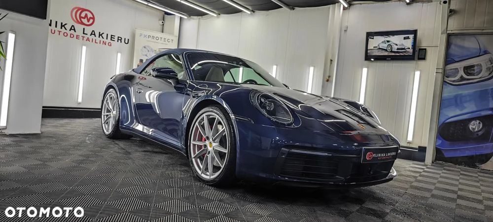 Porsche 911 Carrera Cabriolet PDK - 1