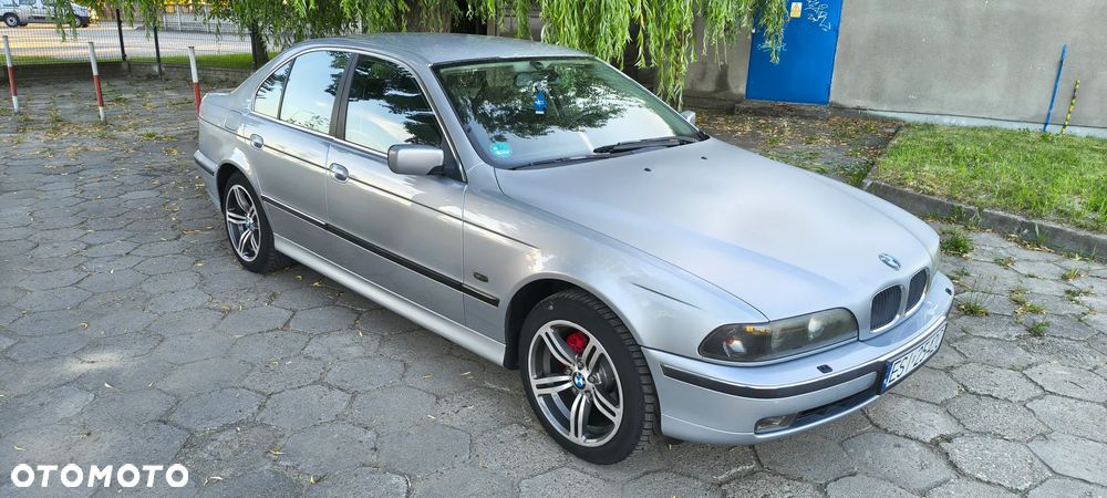 BMW Seria 5 - 1