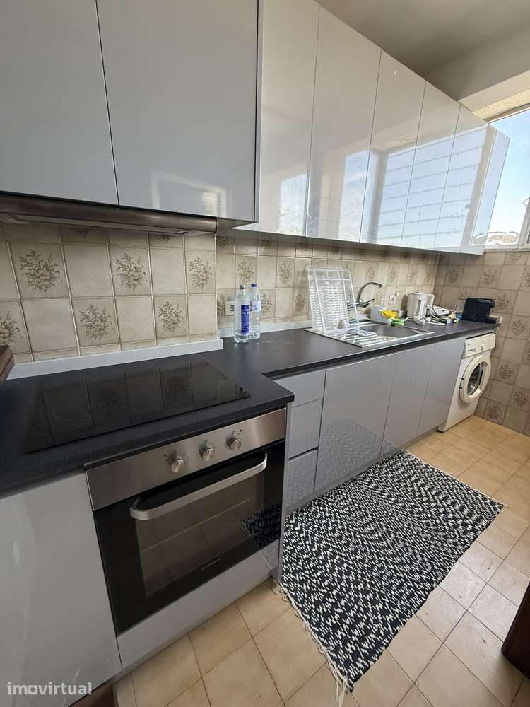 Apartamento T1 , na Avenida da Republica, em Vila Nova de Gaia - Grande imagem: 2/12