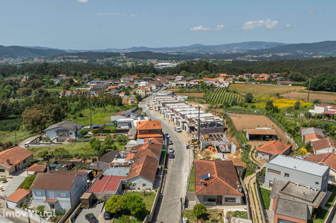 Moradia T2 em Cabreiros, Braga. - Grande imagem: 3/15