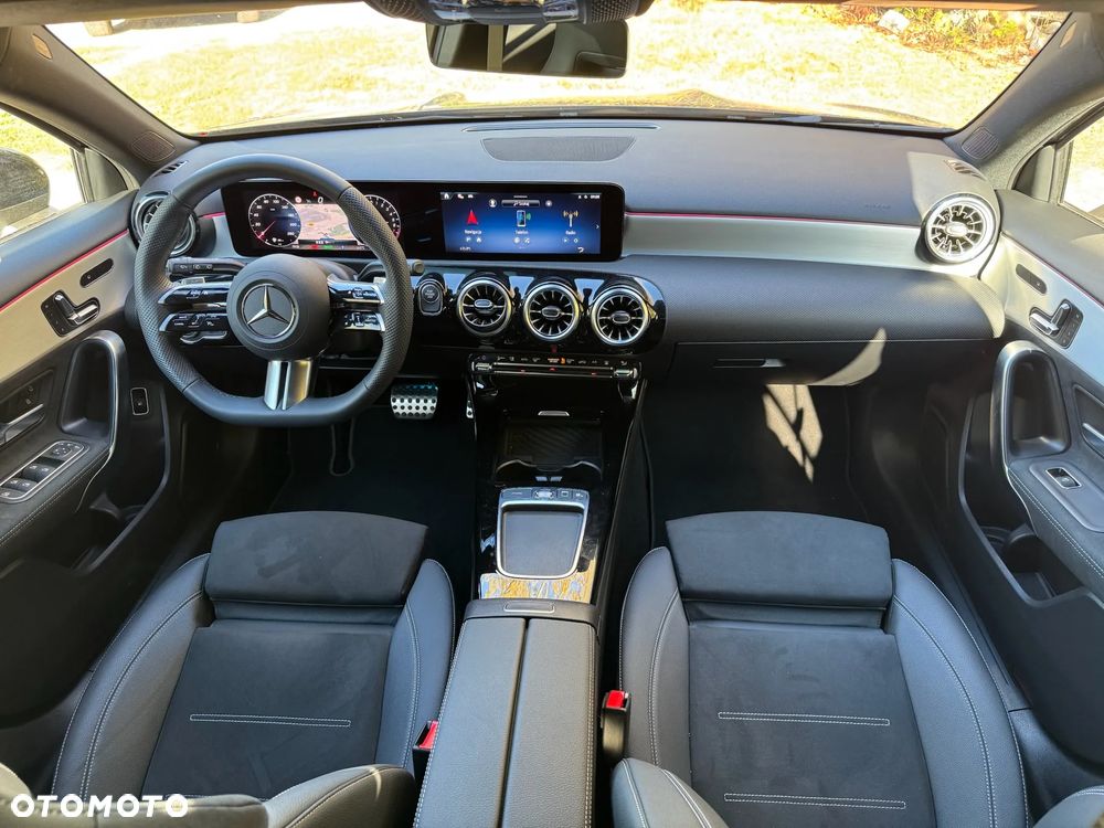 Mercedes-Benz Klasa A 250 e PHEV AMG Line 8G-DCT - 5