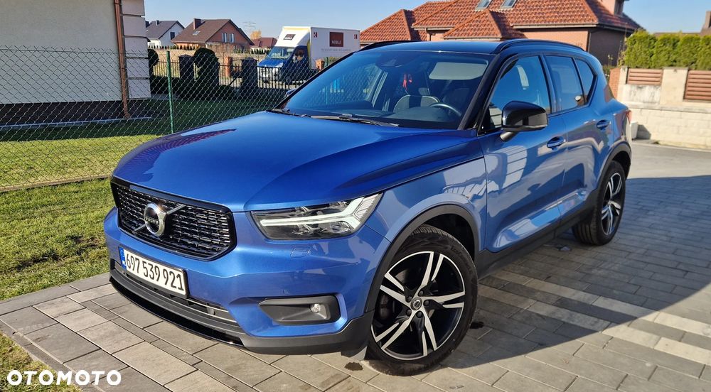 Volvo XC 40 D4 AWD Geartronic R-Design - 1