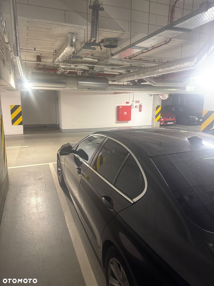 BMW Seria 5 520d Efficient Dynamics Edition - 7