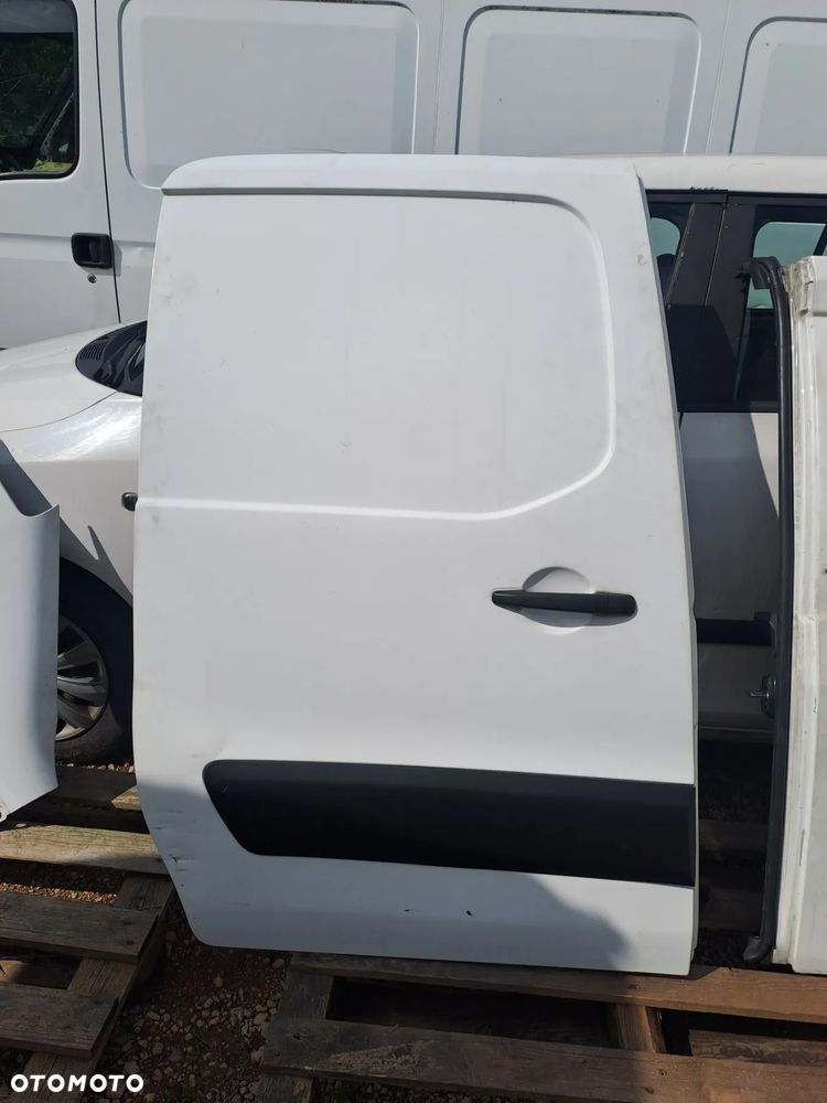Citroen Berlingo II 2008-2018r. drzwi boczne tylne kod lakieru EWPA i inne