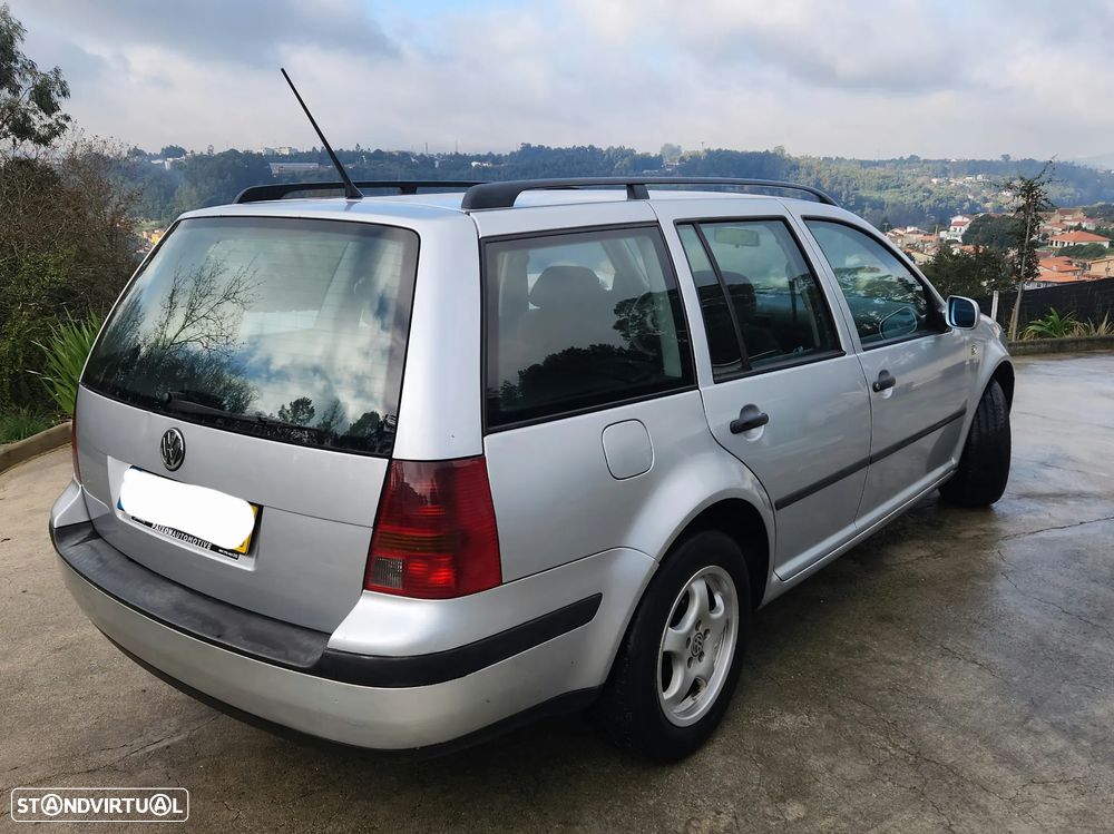 VW Golf Variant 1.9 TDi 4M Highline EC - 4