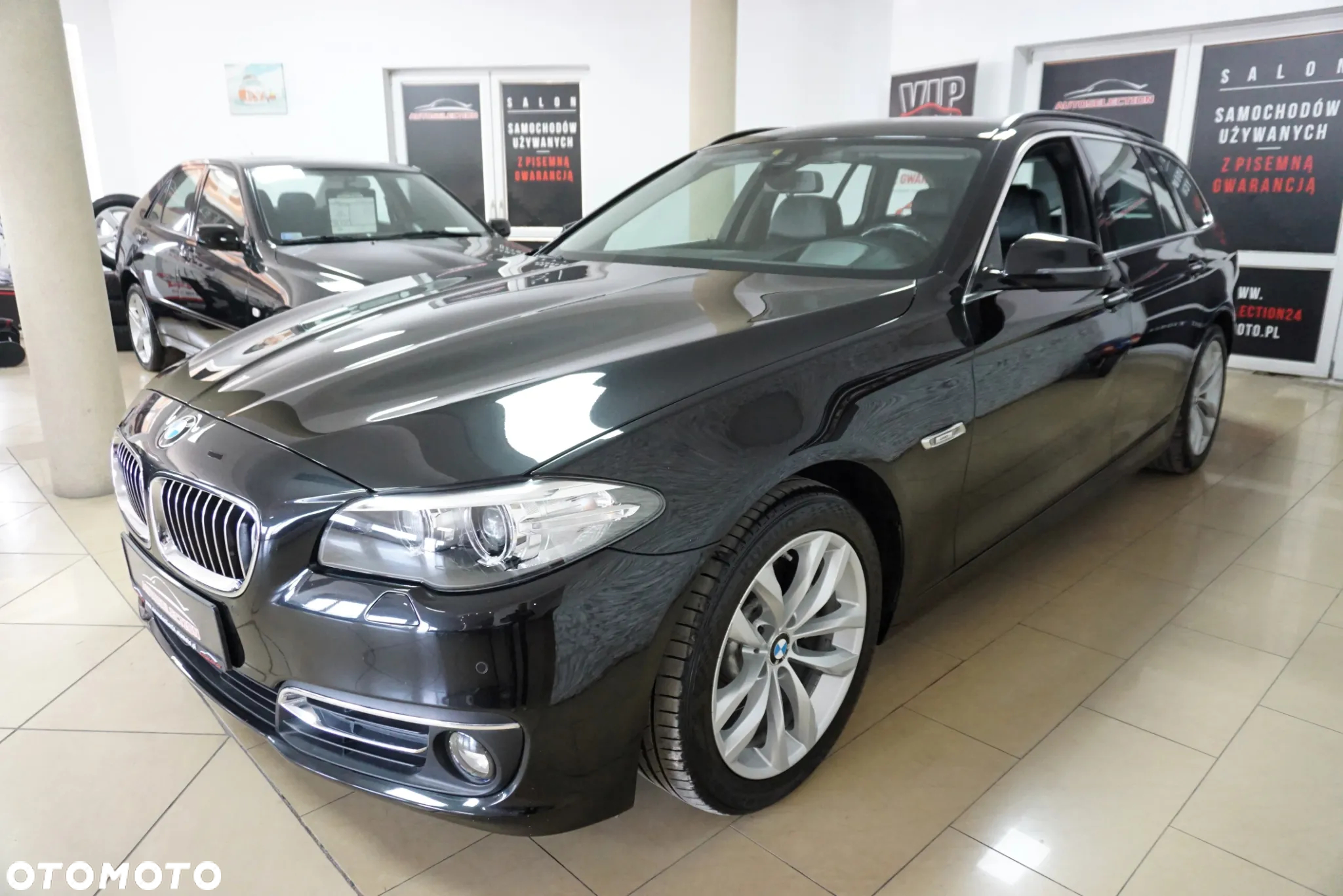 BMW Seria 5 520d xDrive Luxury Line - 7