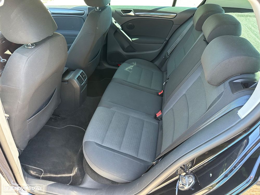 VW Golf 1.6 TDI BlueMotion Comfortline - 18