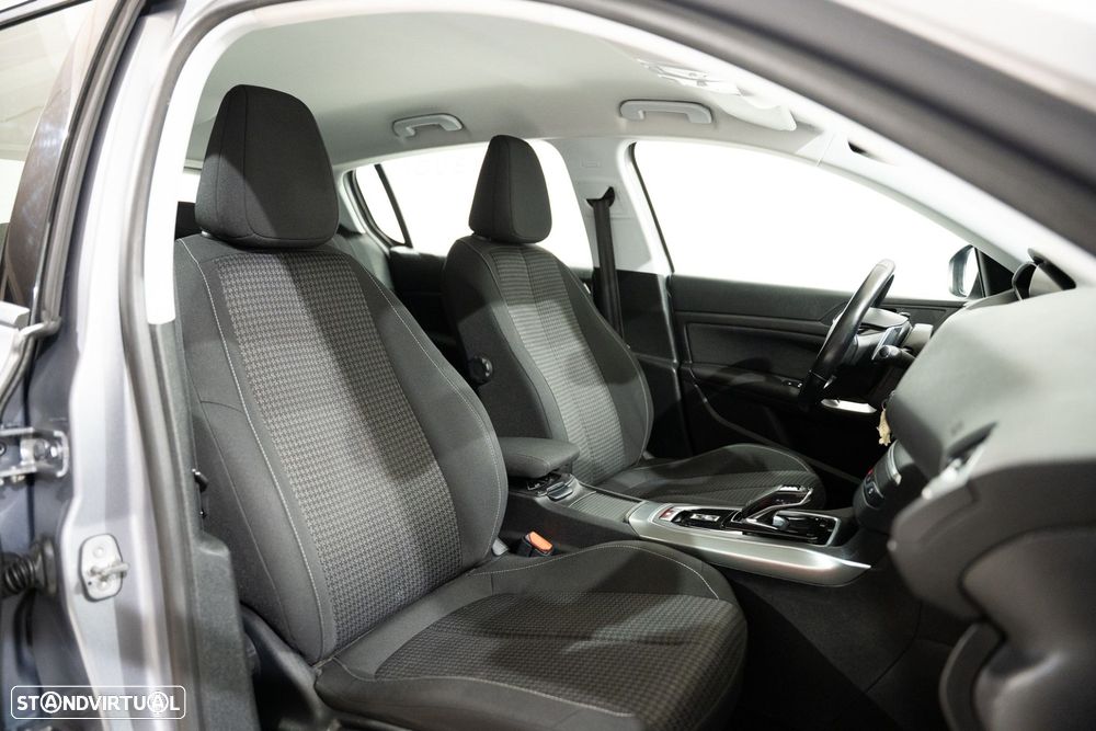 Peugeot 308 1.2 PureTech Allure EAT8 - 22