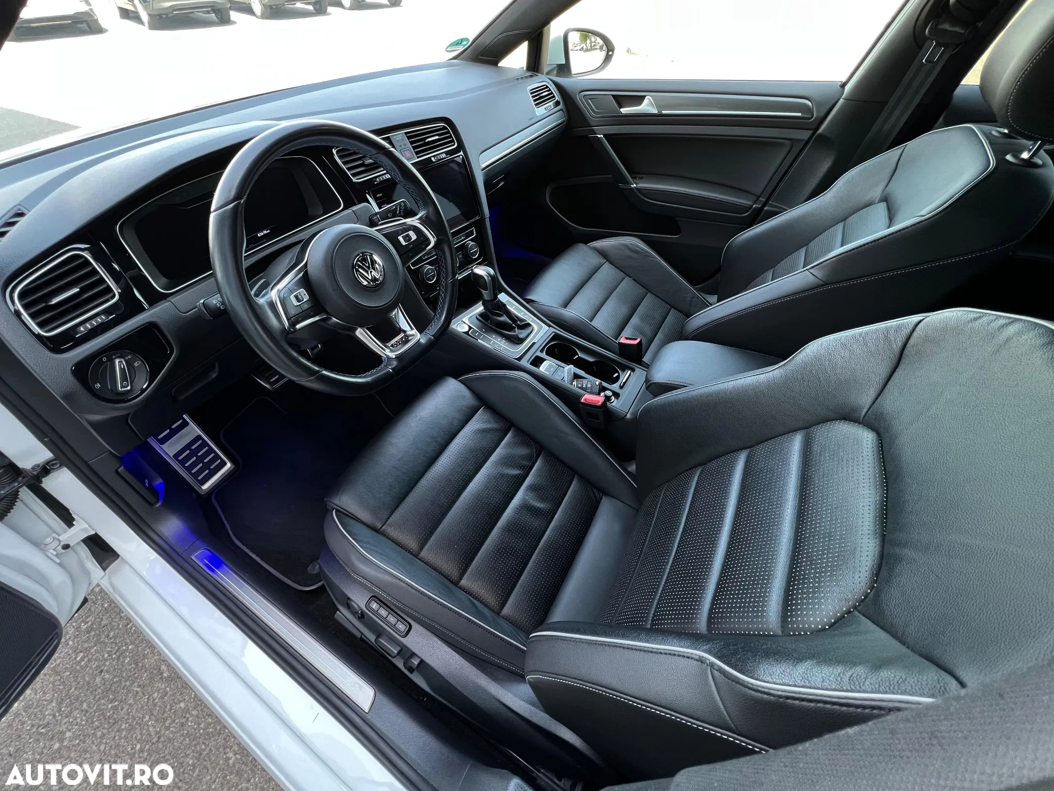 Volkswagen Golf 1.4 GTE Plug-In-Hybrid DSG - 13